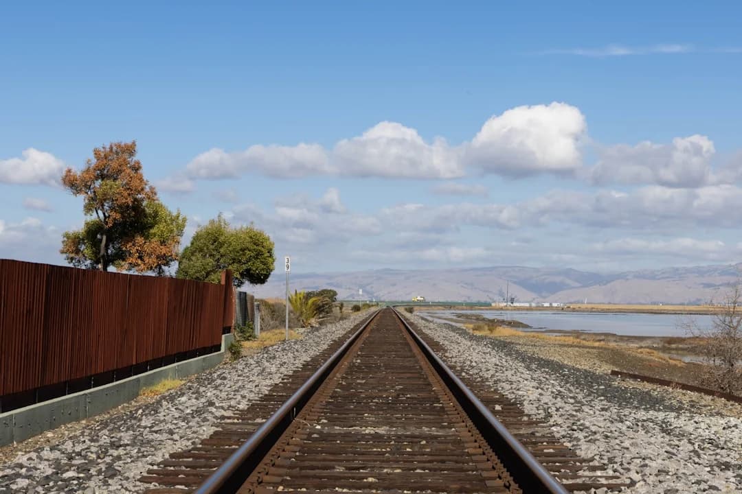Caltrain Funding Gap 2026: Bay Area Rail Funding in Flux
