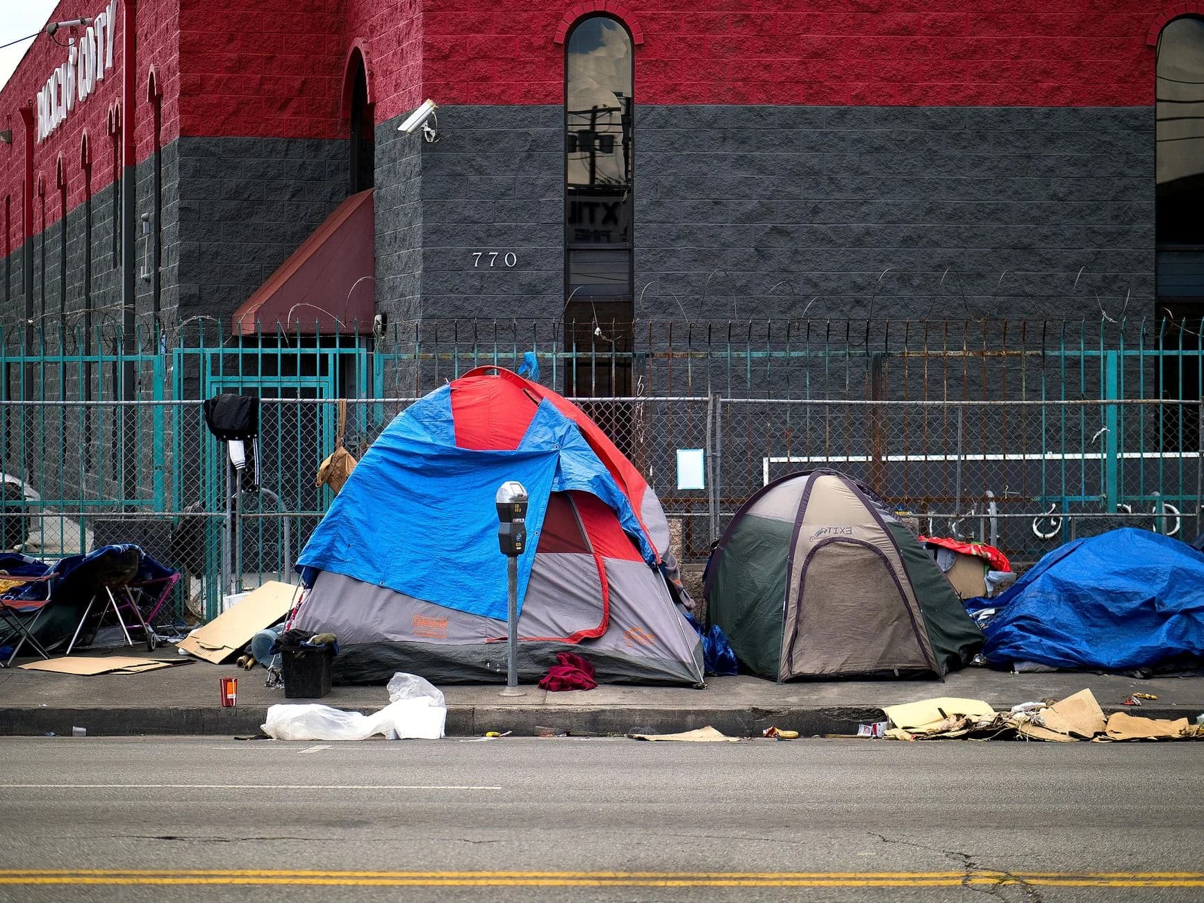 Bay Area Poverty Rises Despite AI-Driven Economic Growth