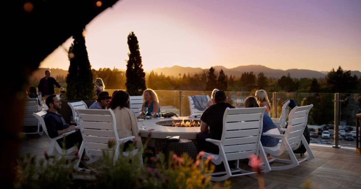 Sky & Vine Rooftop Bar Debuts a Sunday Brunch With Napa Valley Views