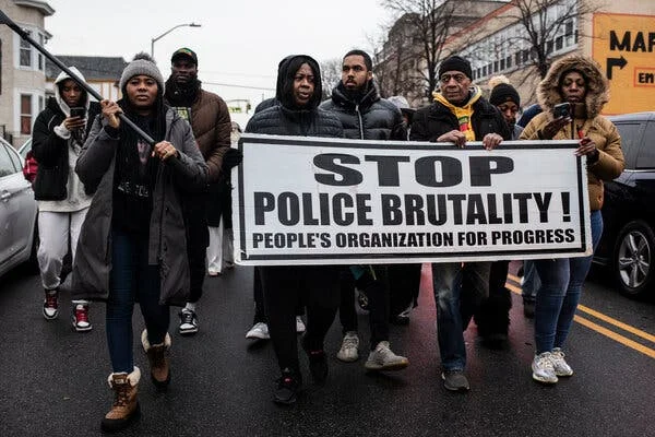 Cover Image for Union Square Police Shooting Prompts Transparency Demands