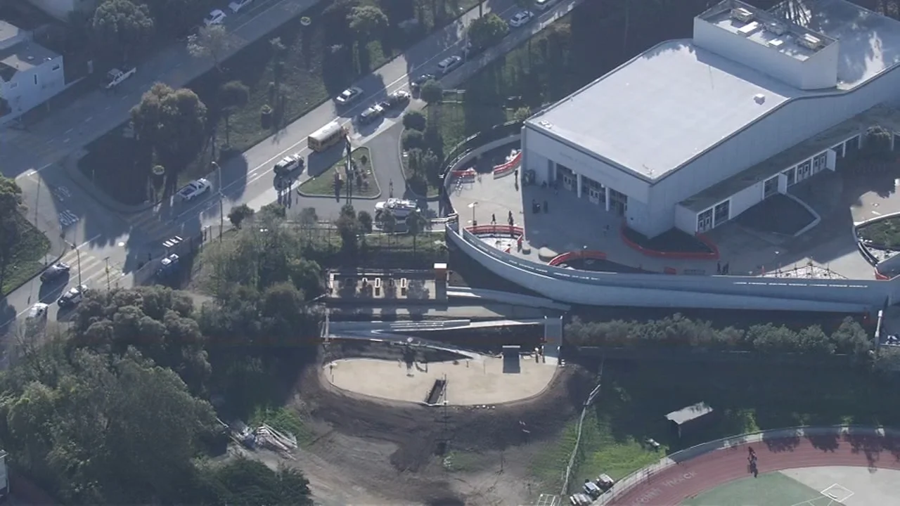 Cover Image for SF student injured in Burton High campus shooting